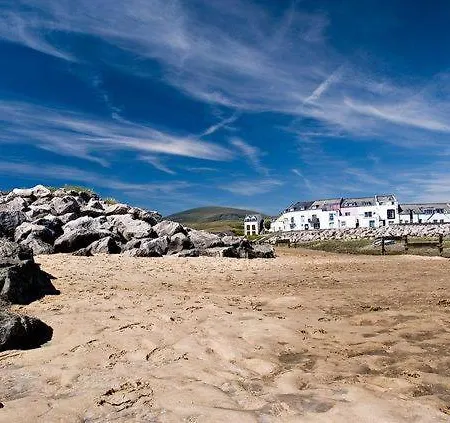 The Mayflower - Family & Dog Friendly - Opposite Play Park Millom