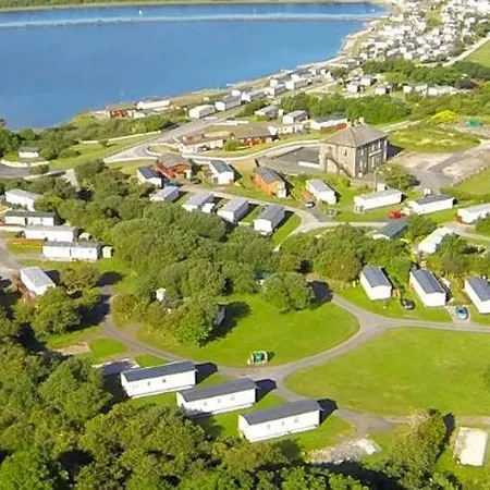 Camping The Mayflower